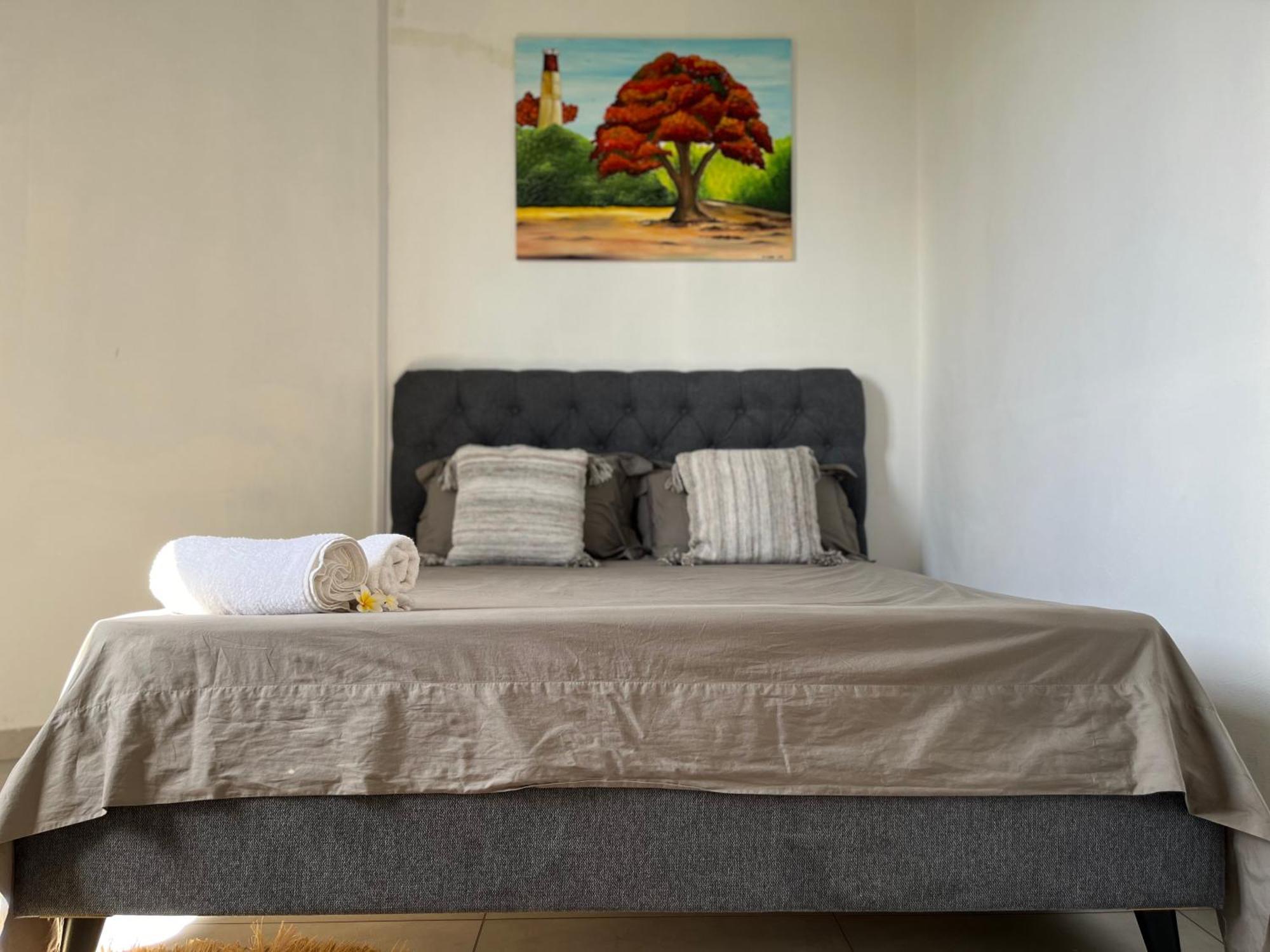 Cosy 2 Bedrooms Apts In Pereybere -Seasons Break Apartment Pereybere Beach エクステリア 写真