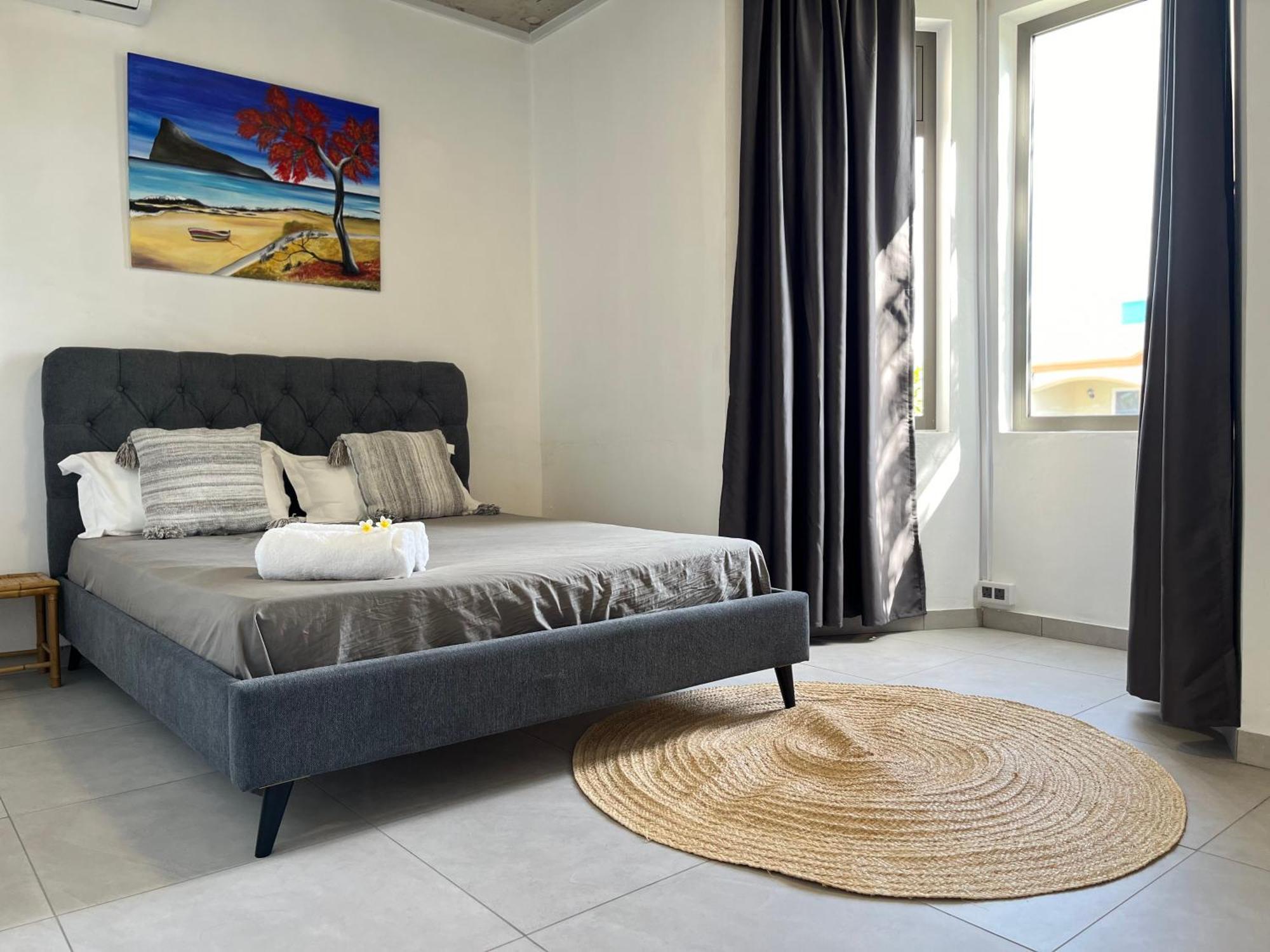 Cosy 2 Bedrooms Apts In Pereybere -Seasons Break Apartment Pereybere Beach エクステリア 写真